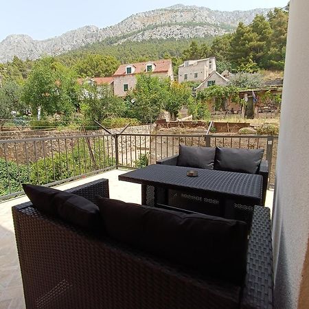 Apartment Ravnice Omiš Exterior foto